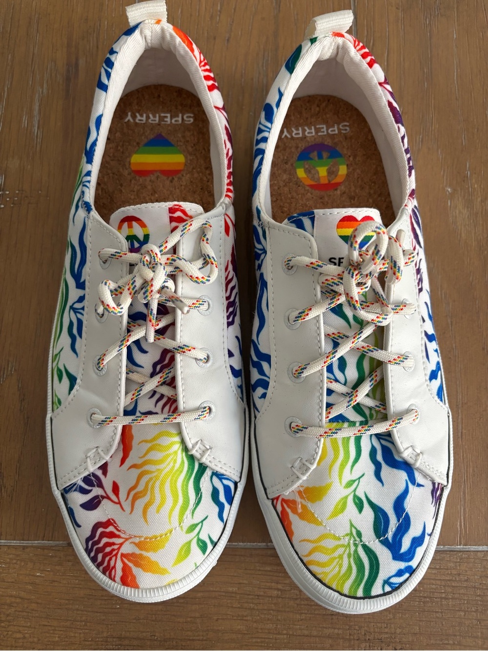 Sperry White Canvas Sneakers with Rainbow Wave Print